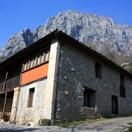 Hotel Rural Llerau Ponga Esterno foto